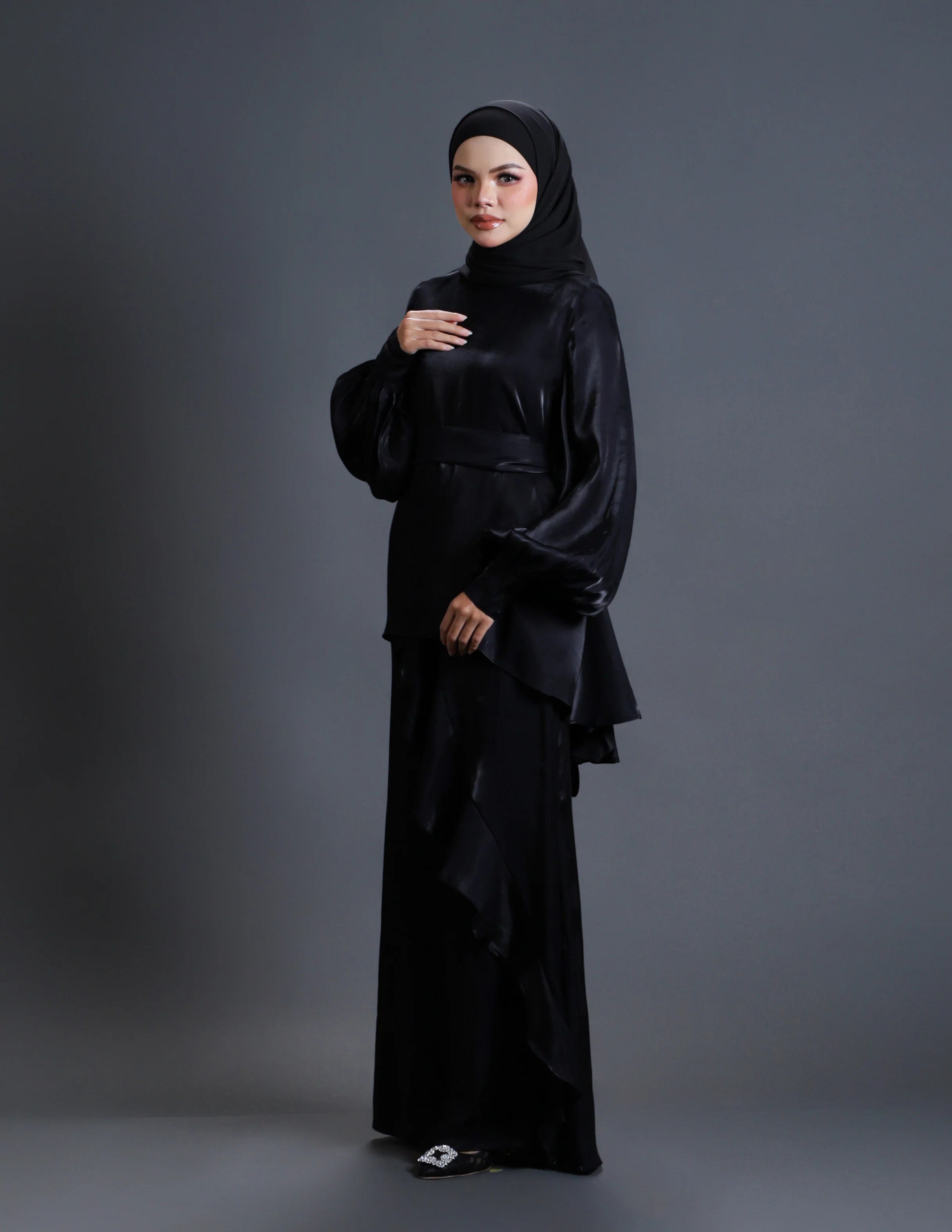AINARA KURUNG (BLACK) - Image 3