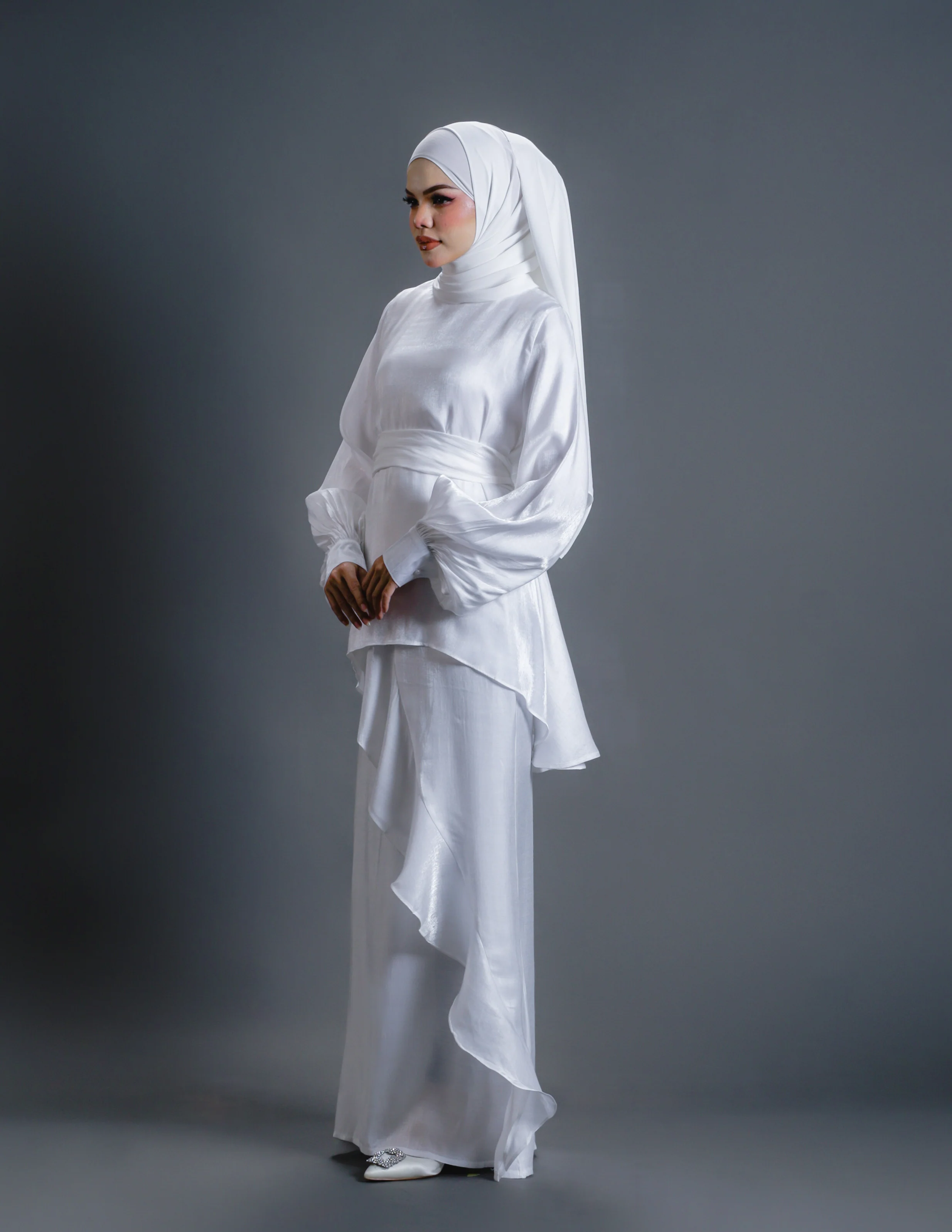AINARA KURUNG (OFF WHITE) - Image 3