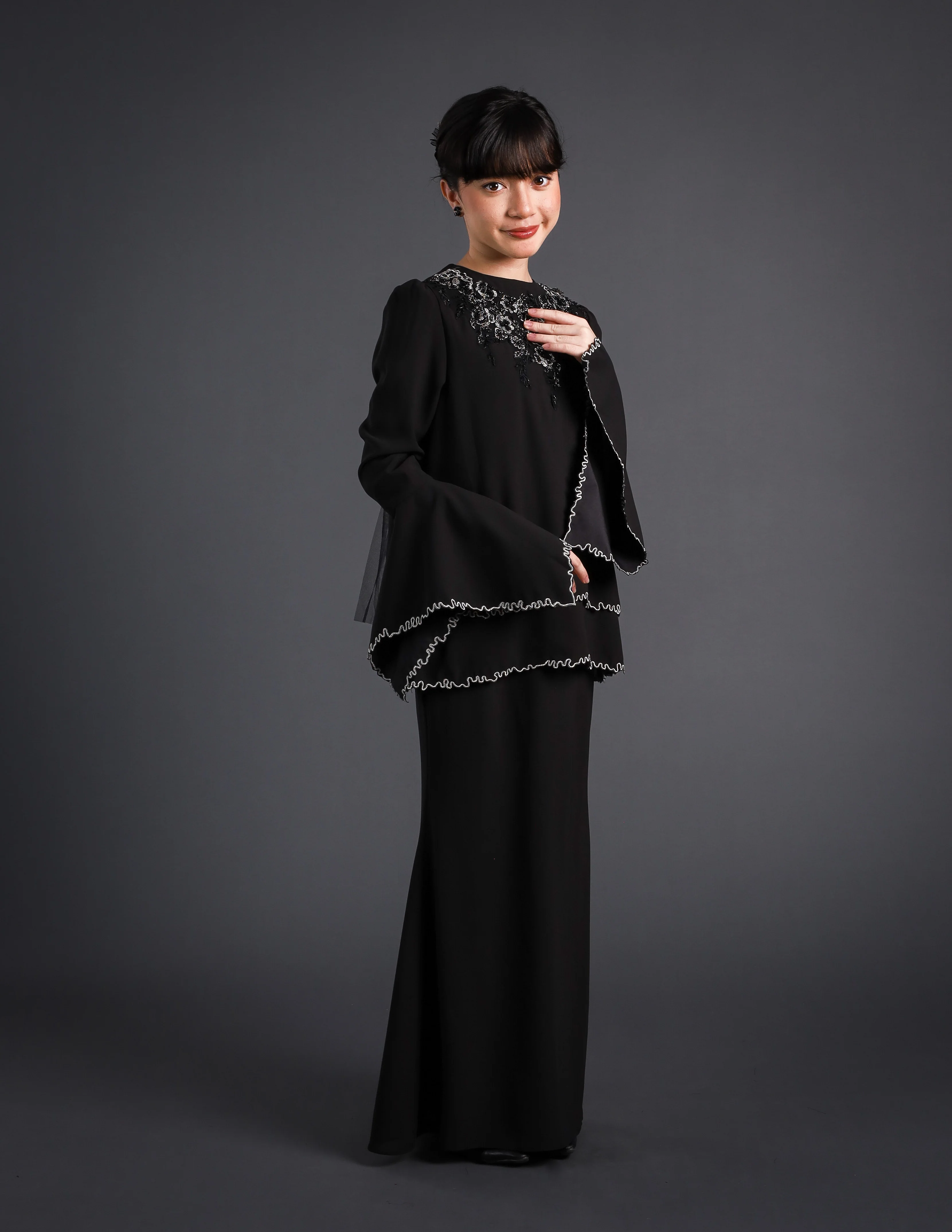 EMMELYN KURUNG KIDS (BLACK) - Image 5