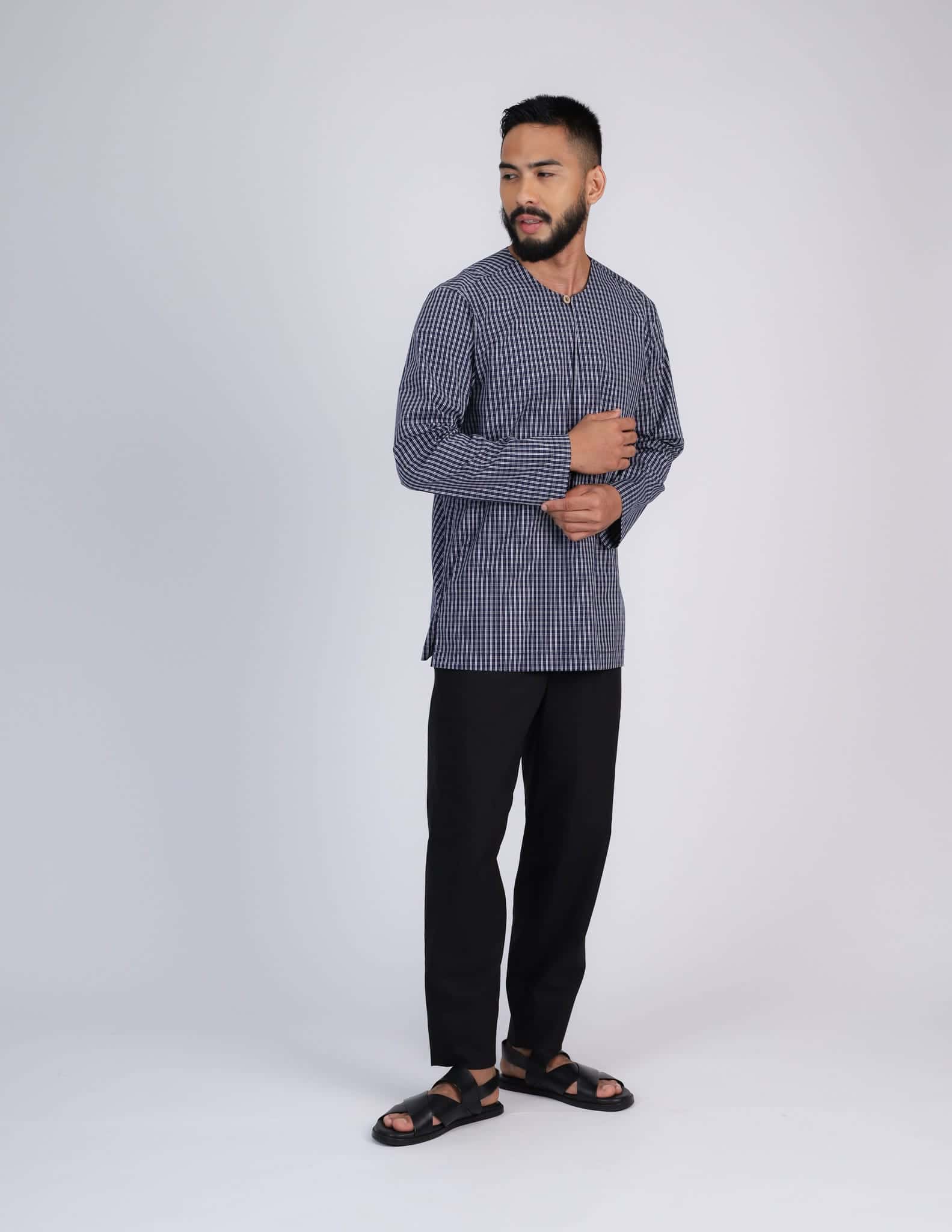 HAQEEM KURTA (NAVY BLUE) - Image 3