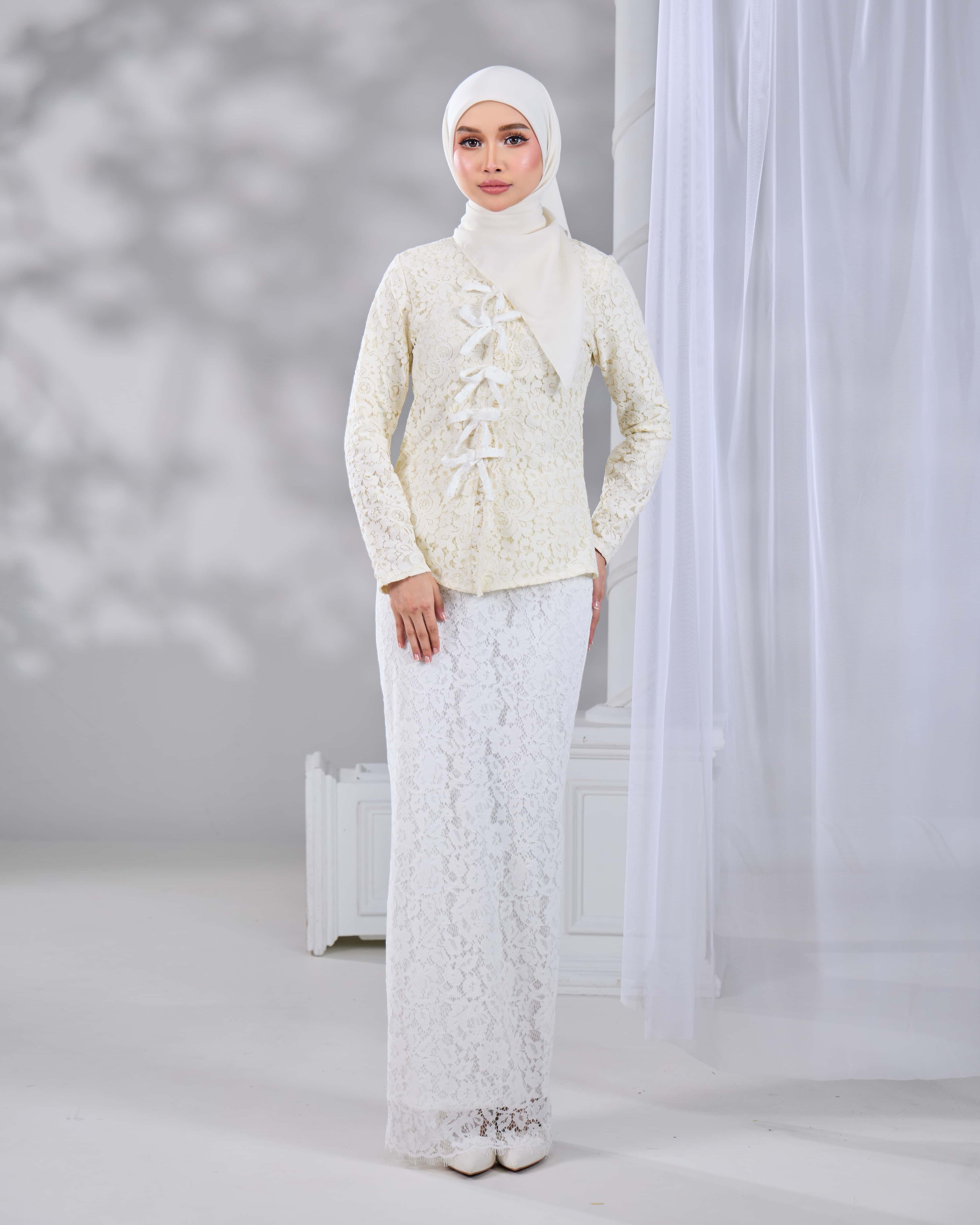 JULIA KEBAYA (LIGHT YELLOW) - Image 5