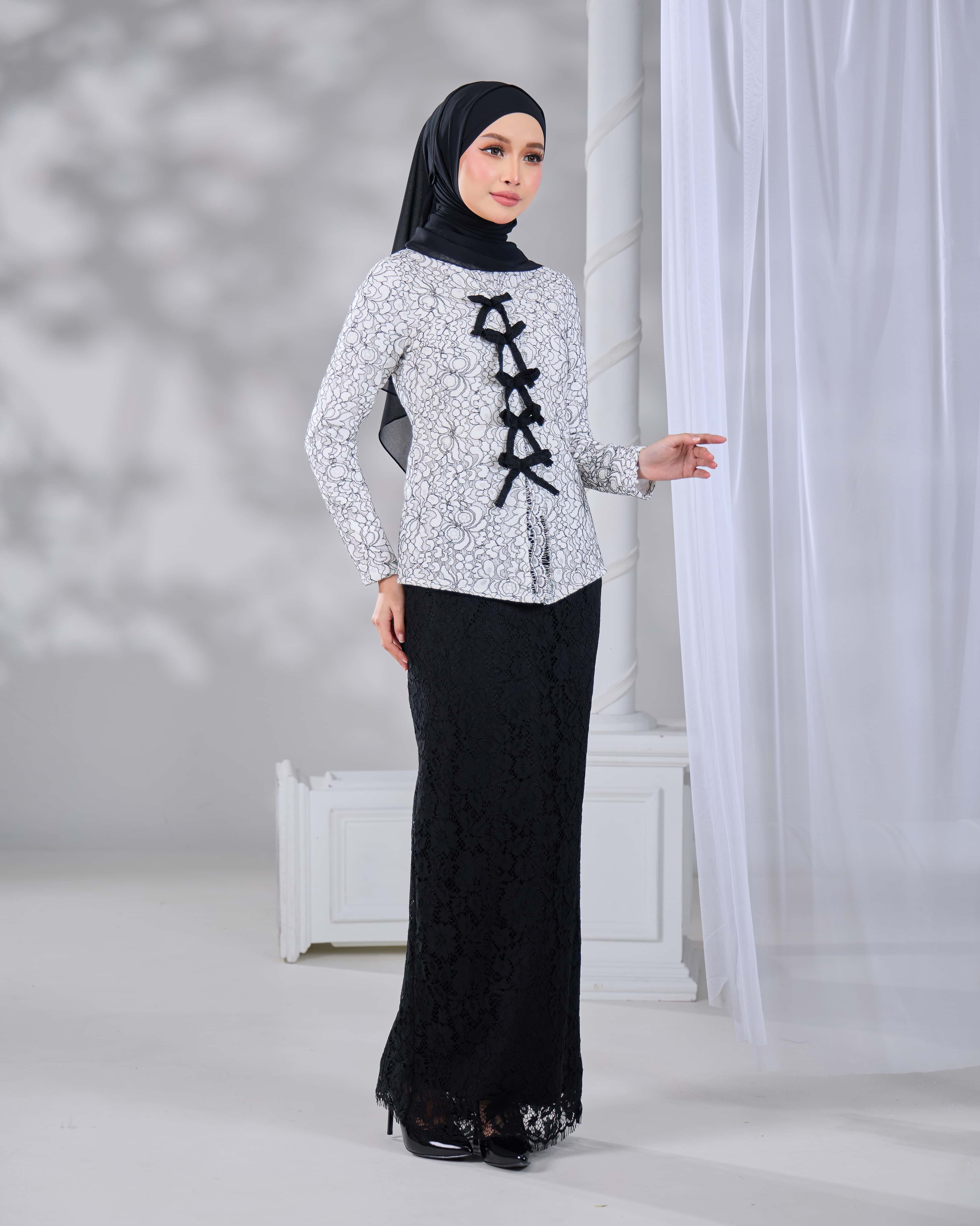 JULIA KEBAYA (OFF WHITE) - Image 4