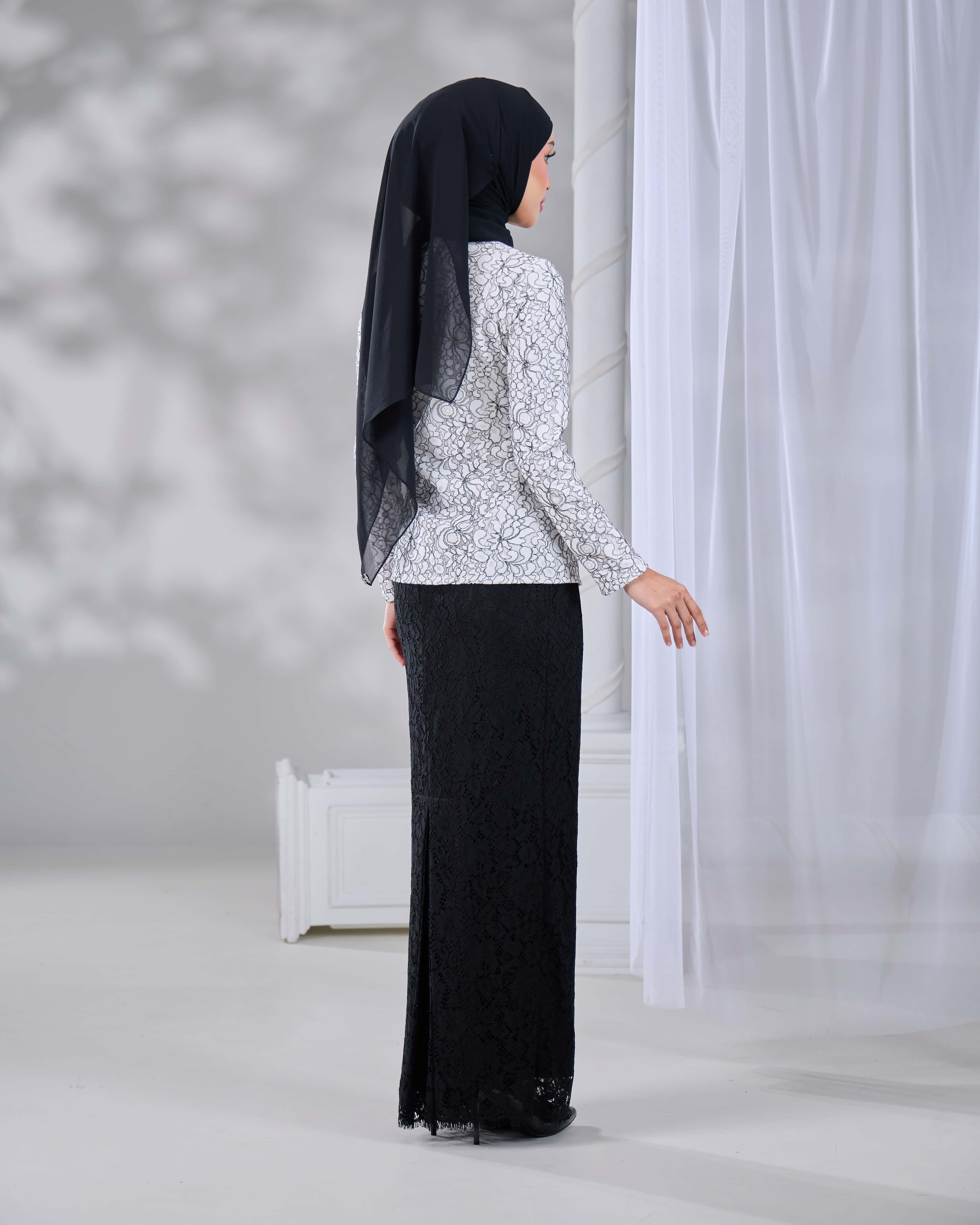 JULIA KEBAYA (OFF WHITE) - Image 5