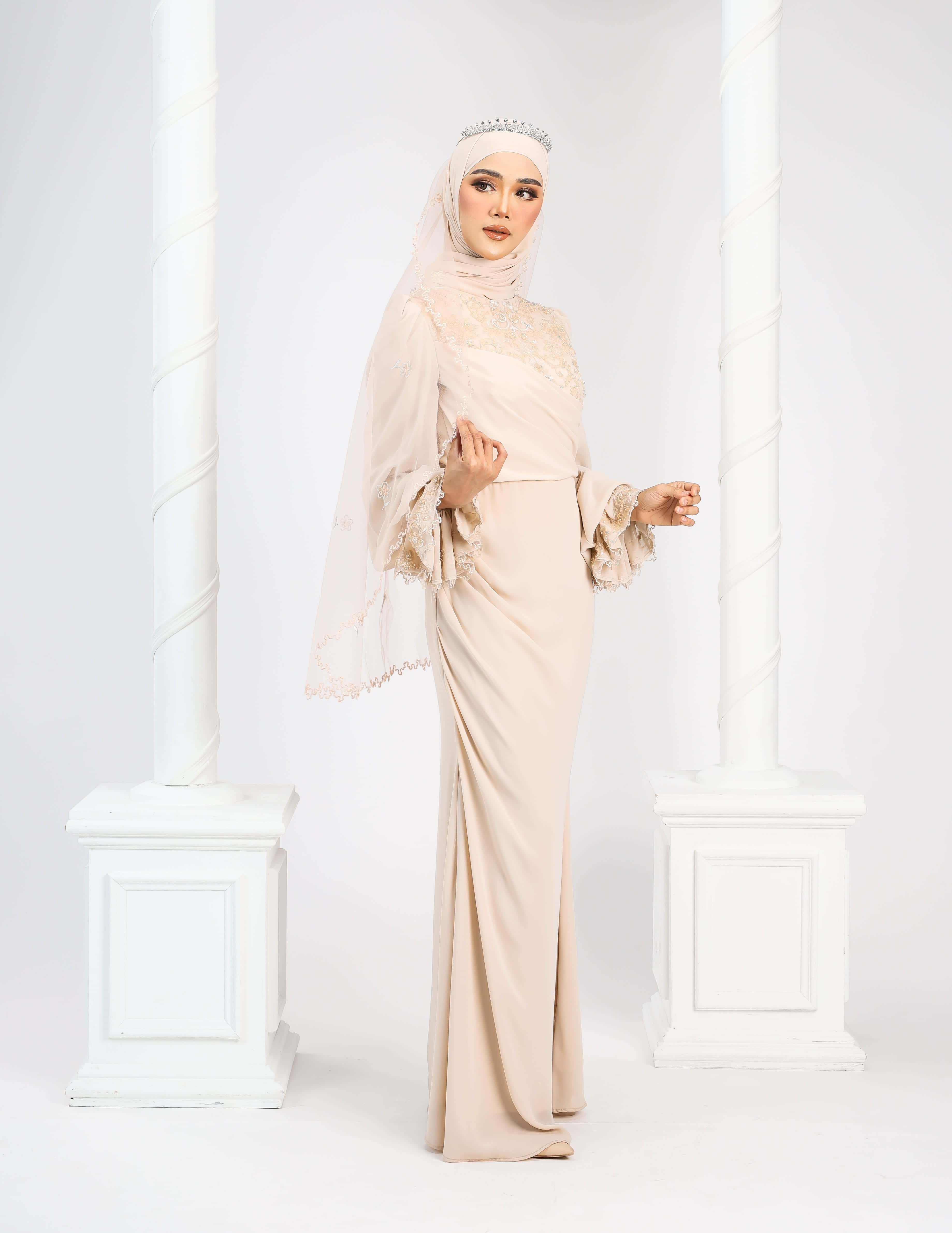 LENORA DRESS (CHAMPAGNE) - Image 6