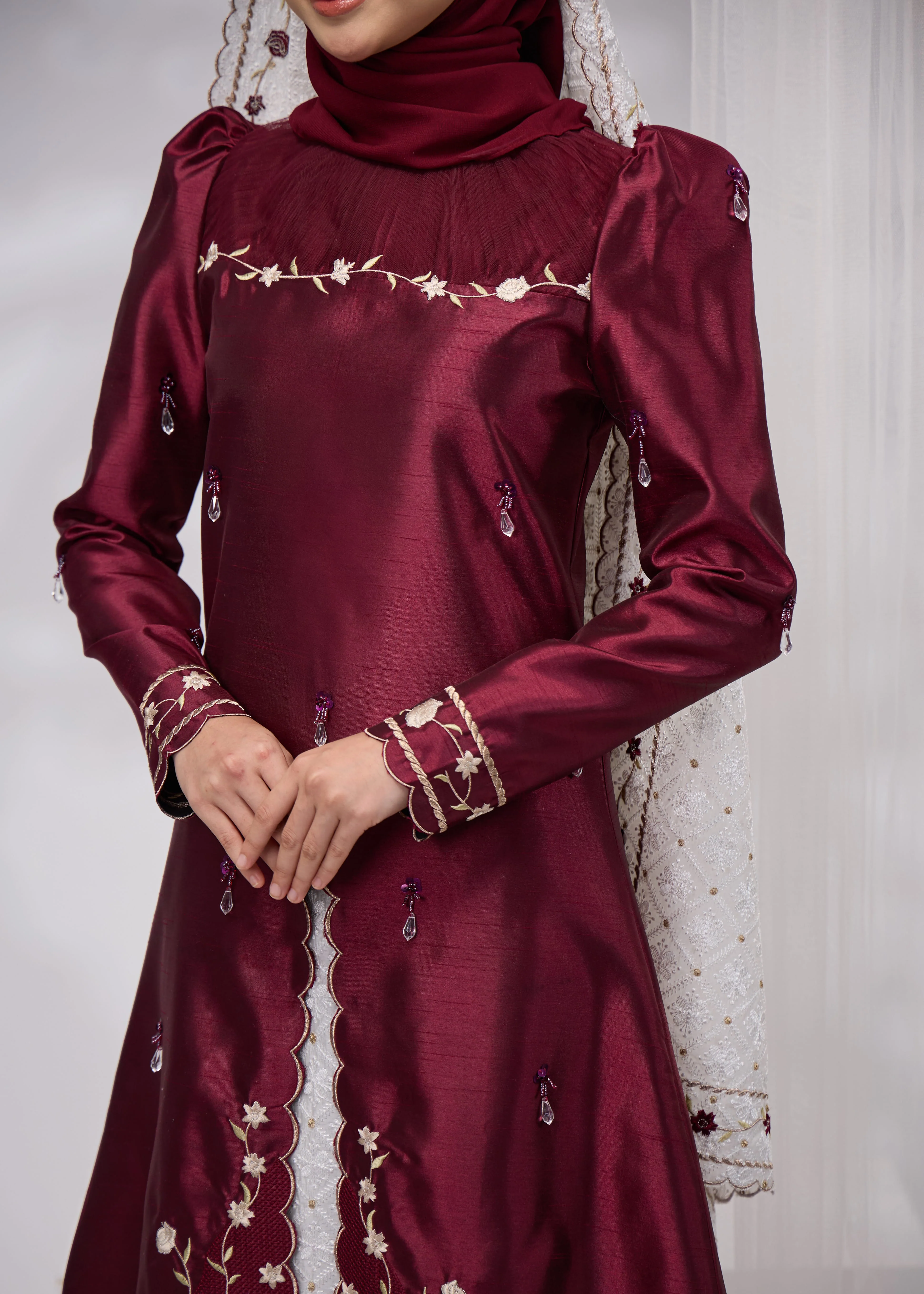 MINOR DEFECT ALANNA KURUNG (BURGUNDY) - Image 4