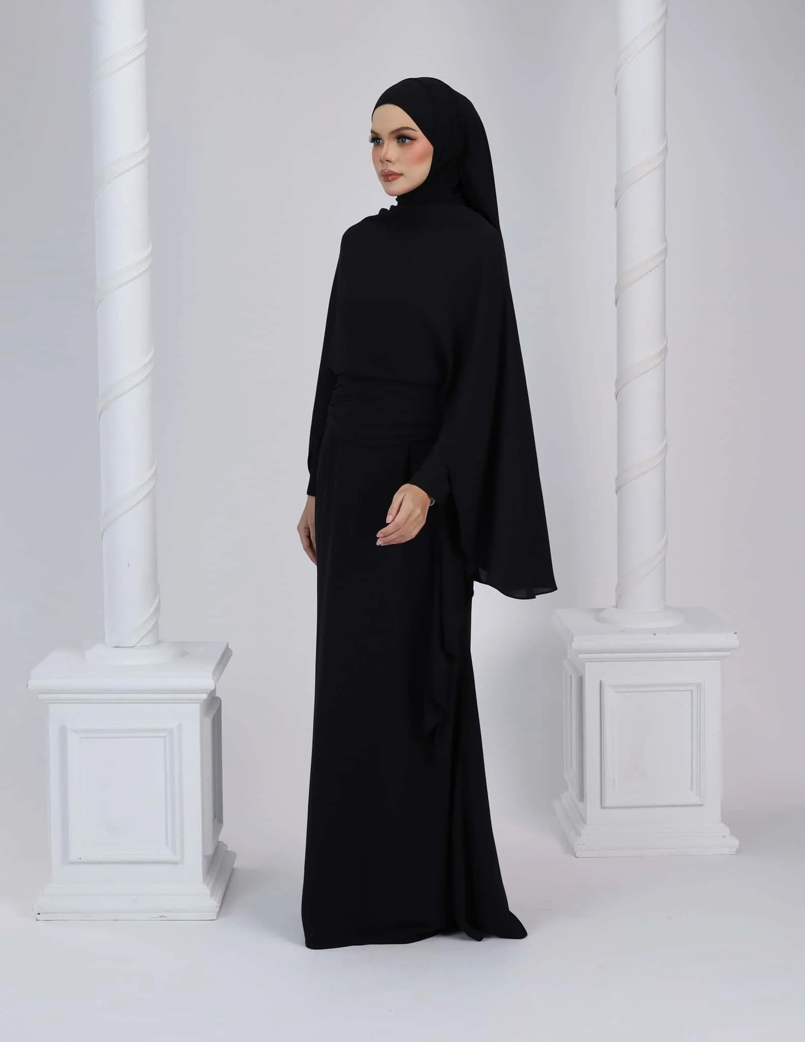 HYRA DRESS (BLACK) - Image 4