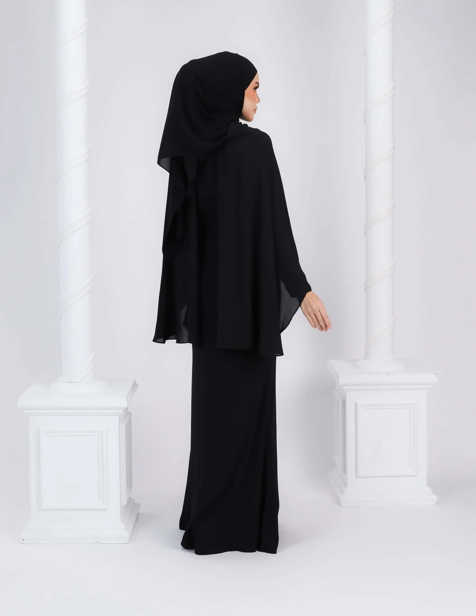 HYRA DRESS (BLACK) - Image 5