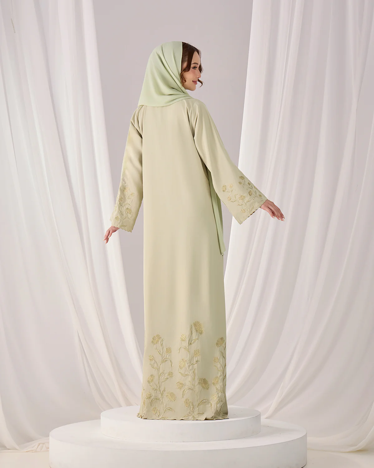 QAFIYA ABAYA (GREEN TEA) - Image 4