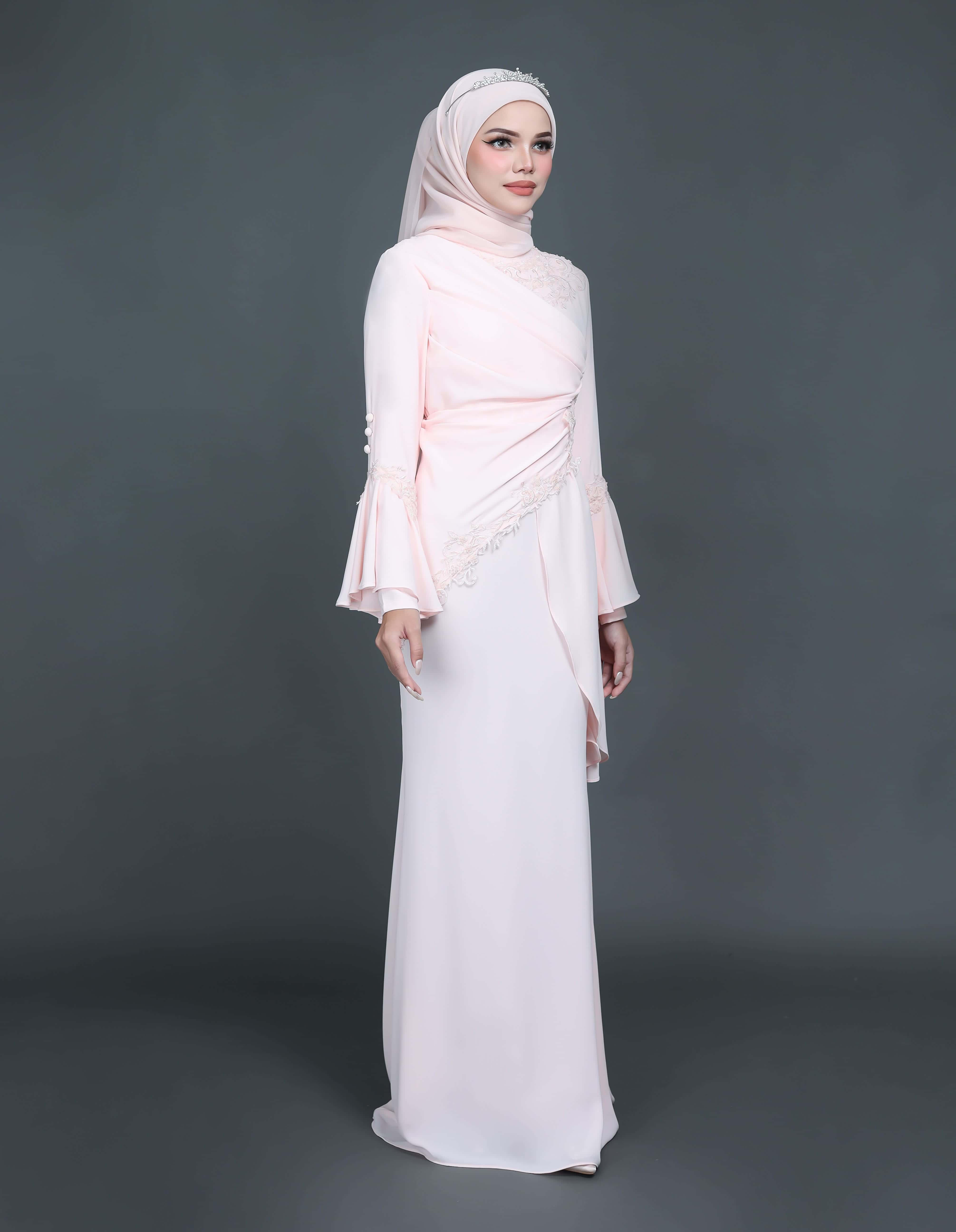 TRISYA DRESS (PEACH) - Image 3